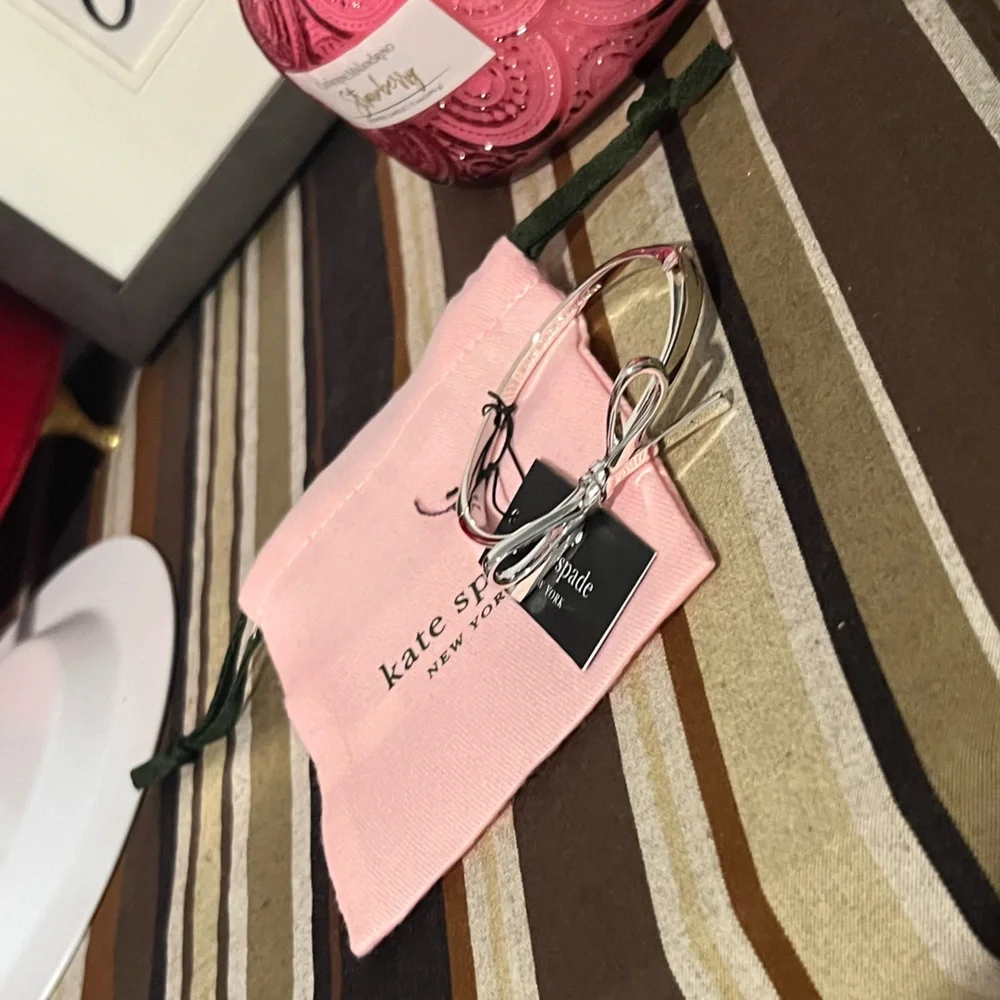 Kate Spade Silver Bow Skinny Mini Bracelet w Dusty